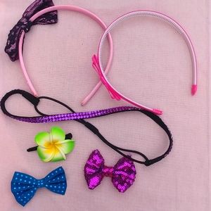 4/$15 🌻 6 piece kids hair accessory bundle